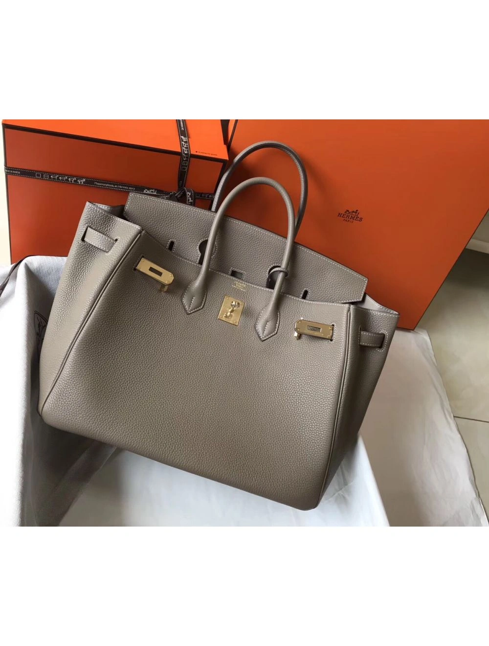 Hermes Birkin 35cm Bag In Gris Tourterelle Clemence Leather GHW