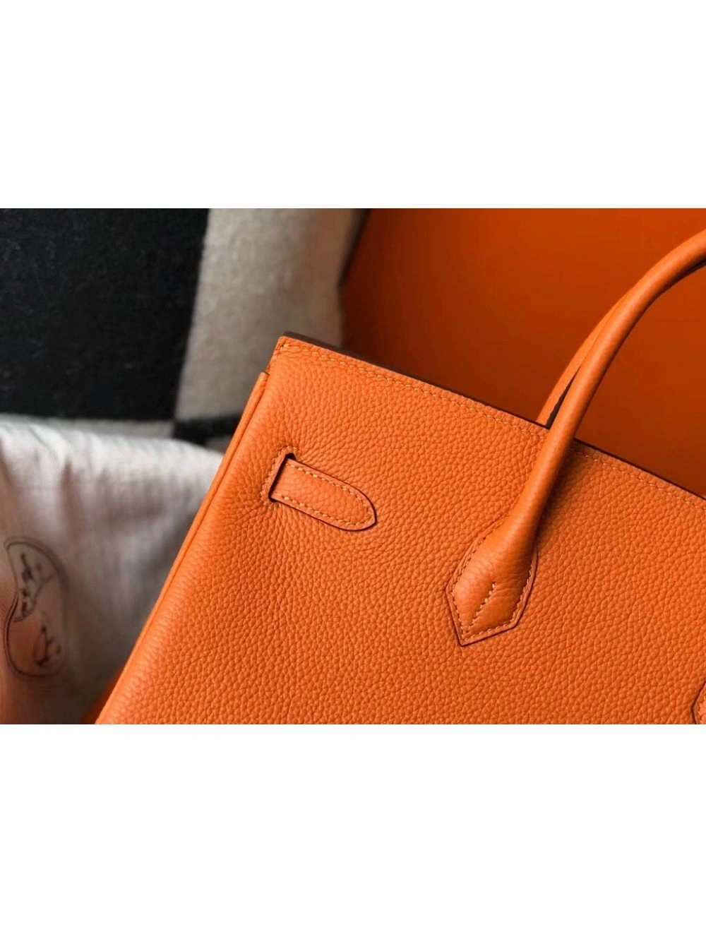 Hermes Birkin 35cm Bag In Orange Clemence Leather GHW