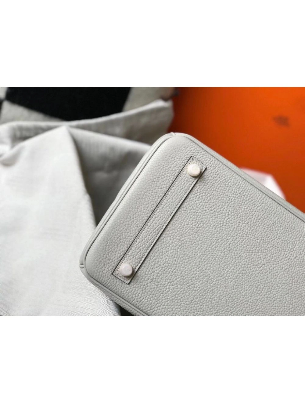 Hermes Birkin 35cm Bag In Pearl Grey Clemence Leather GHW