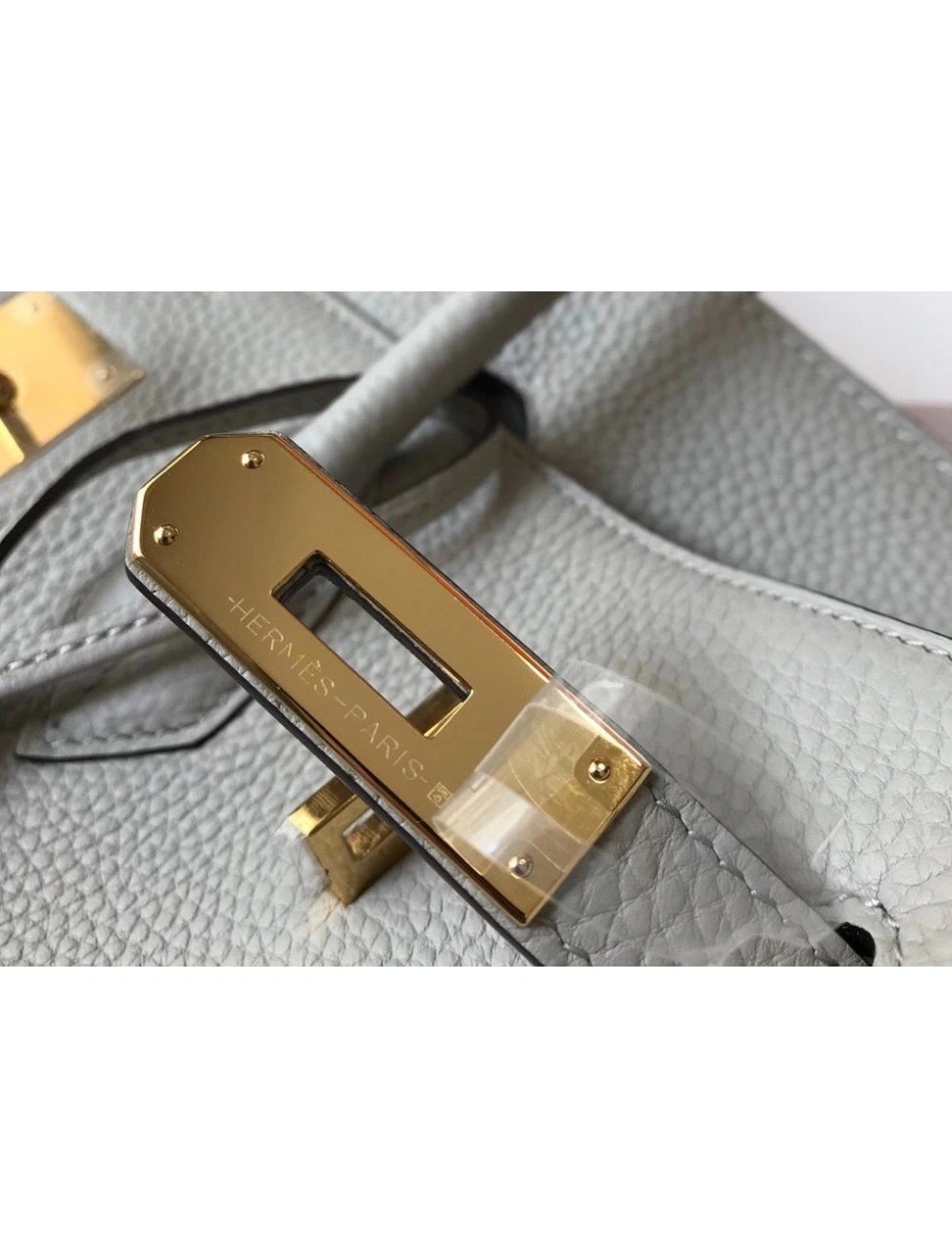 Hermes Birkin 35cm Bag In Pearl Grey Clemence Leather GHW