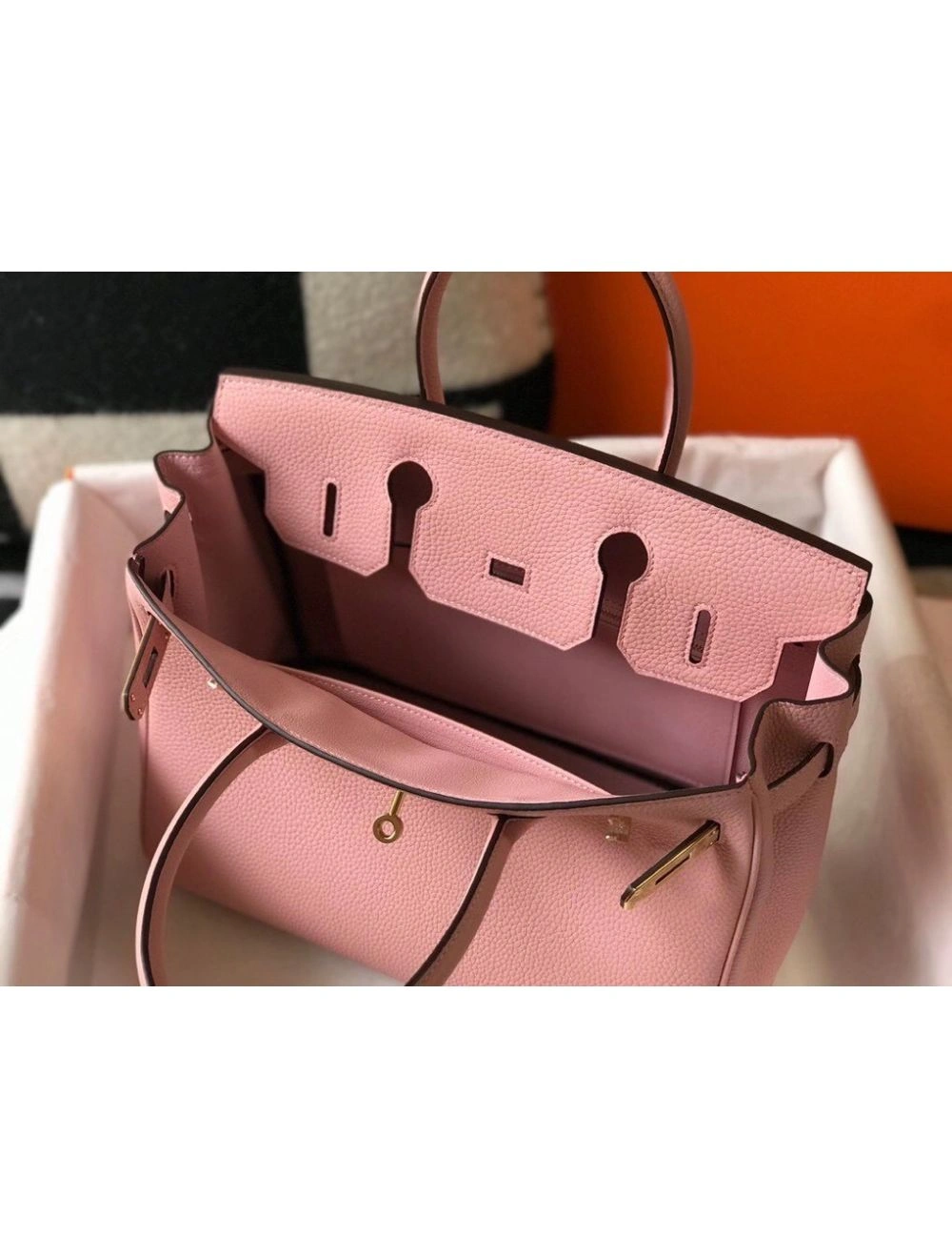 Hermes Birkin 35cm Bag In Pink Clemence Leather GHW