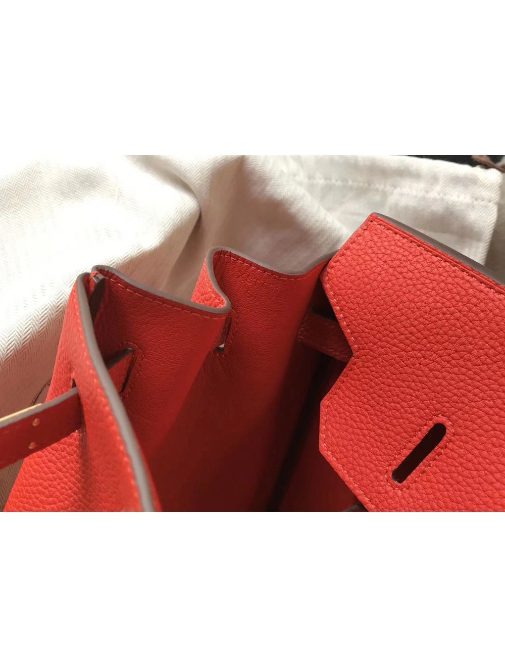 Hermes Birkin 35cm Bag In Red Clemence Leather GHW