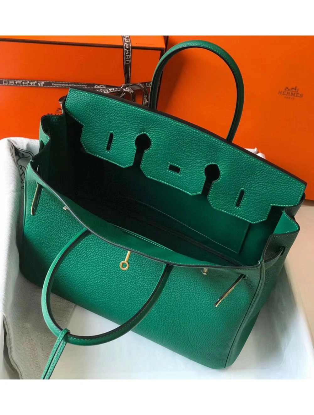 Hermes Birkin 35cm Bag In Vert Vertigo Clemence Leather GHW