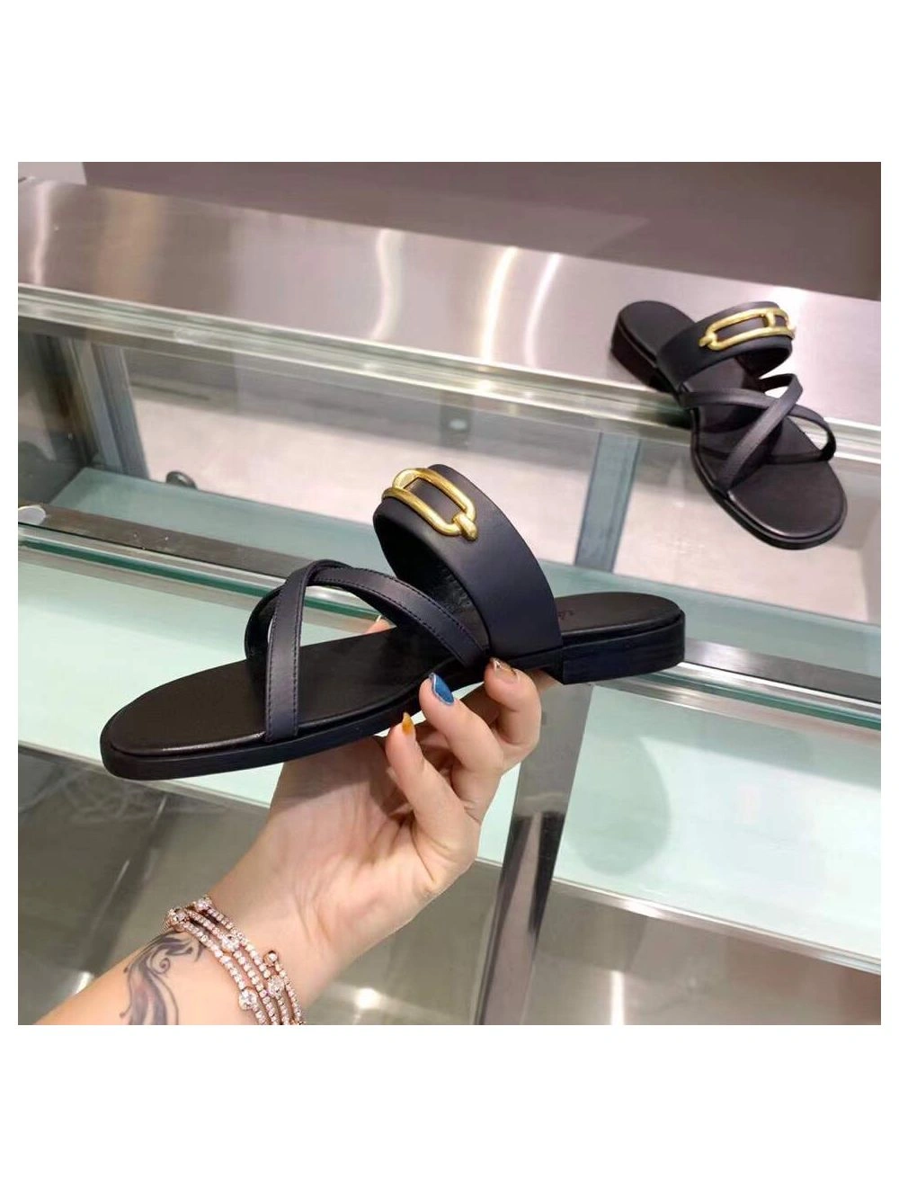 Hermes Claire Sandals In Black Calfskin