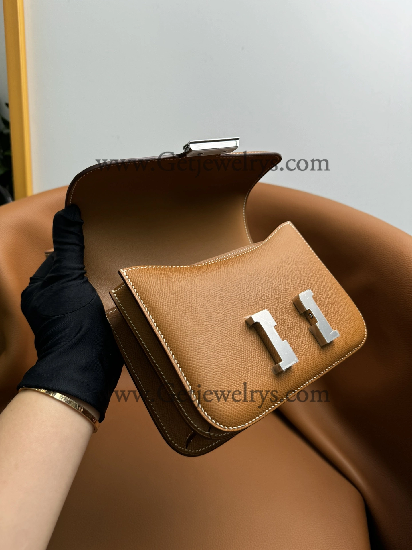 Hermes Constance 18cm Golden-Brown Epsom Leather Bag with Silver Hardware
