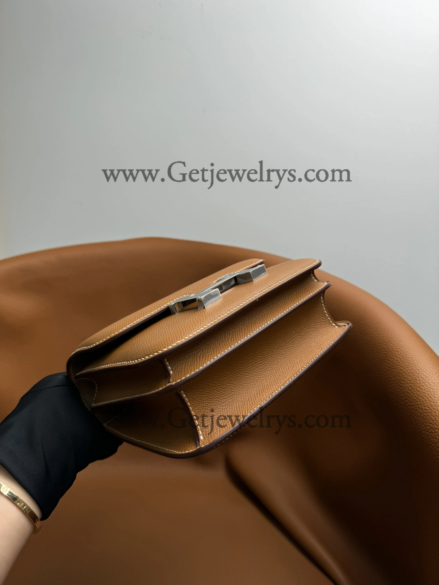 Hermes Constance 18cm Golden-Brown Epsom Leather Bag with Silver Hardware