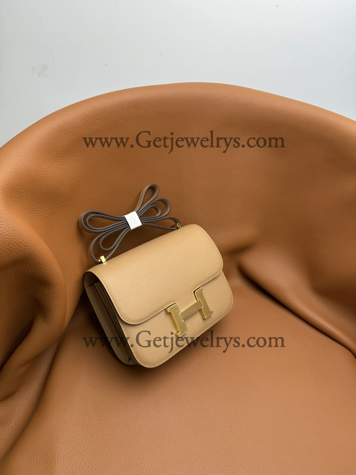 Hermes Constance 18cm Milk-Tea Epsom Leather Bag with Gold Hardware