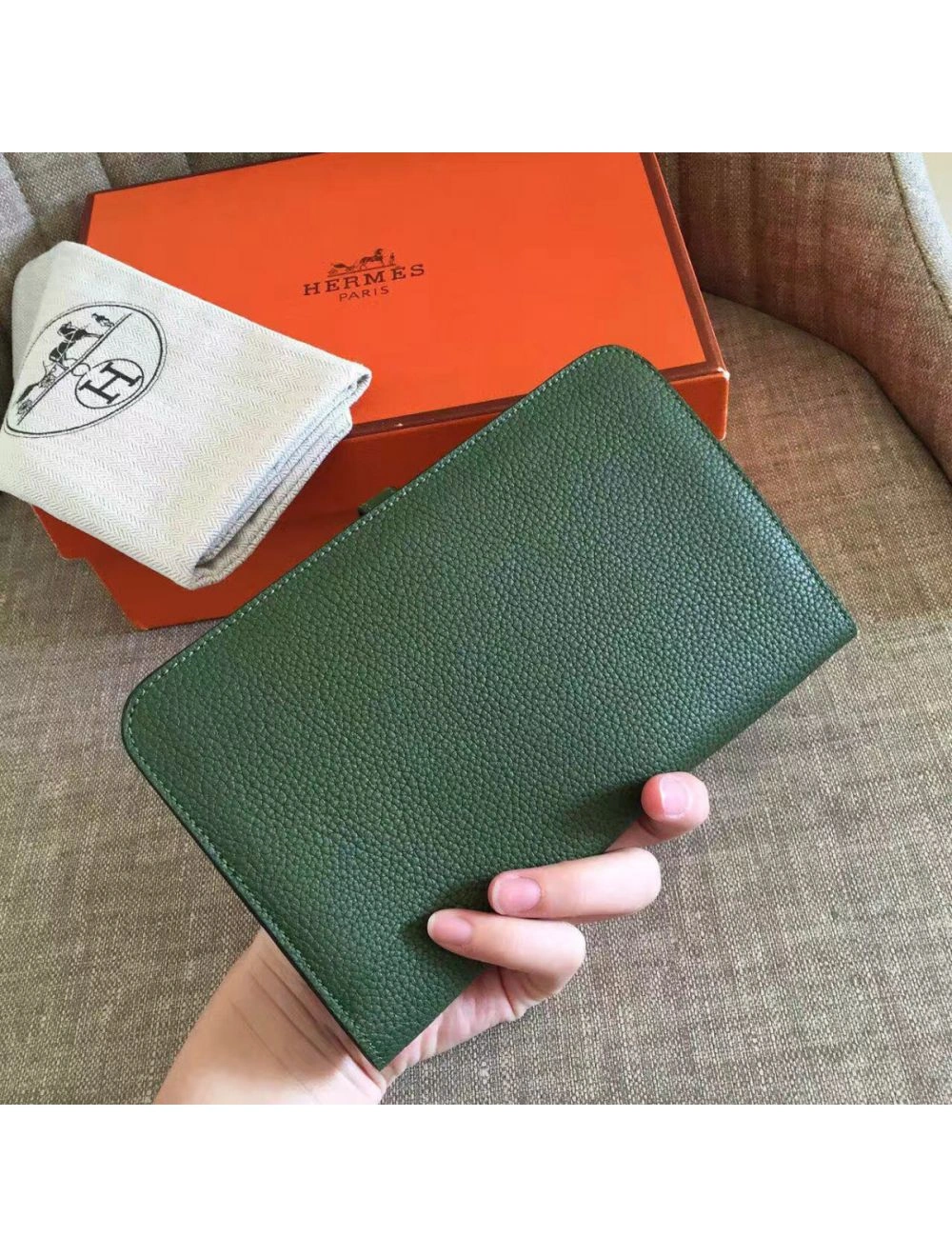 Hermes Dogon Duo Wallet In Green Clemence Leather