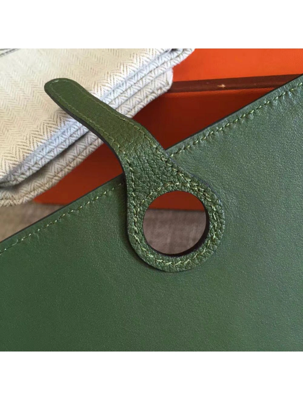 Hermes Dogon Duo Wallet In Green Clemence Leather