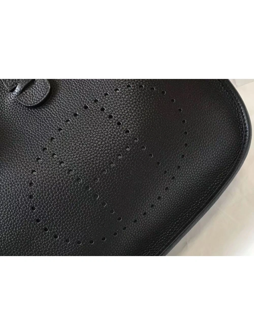 Hermes Evelyne III 29 PM Bag In Black Clemence Leather