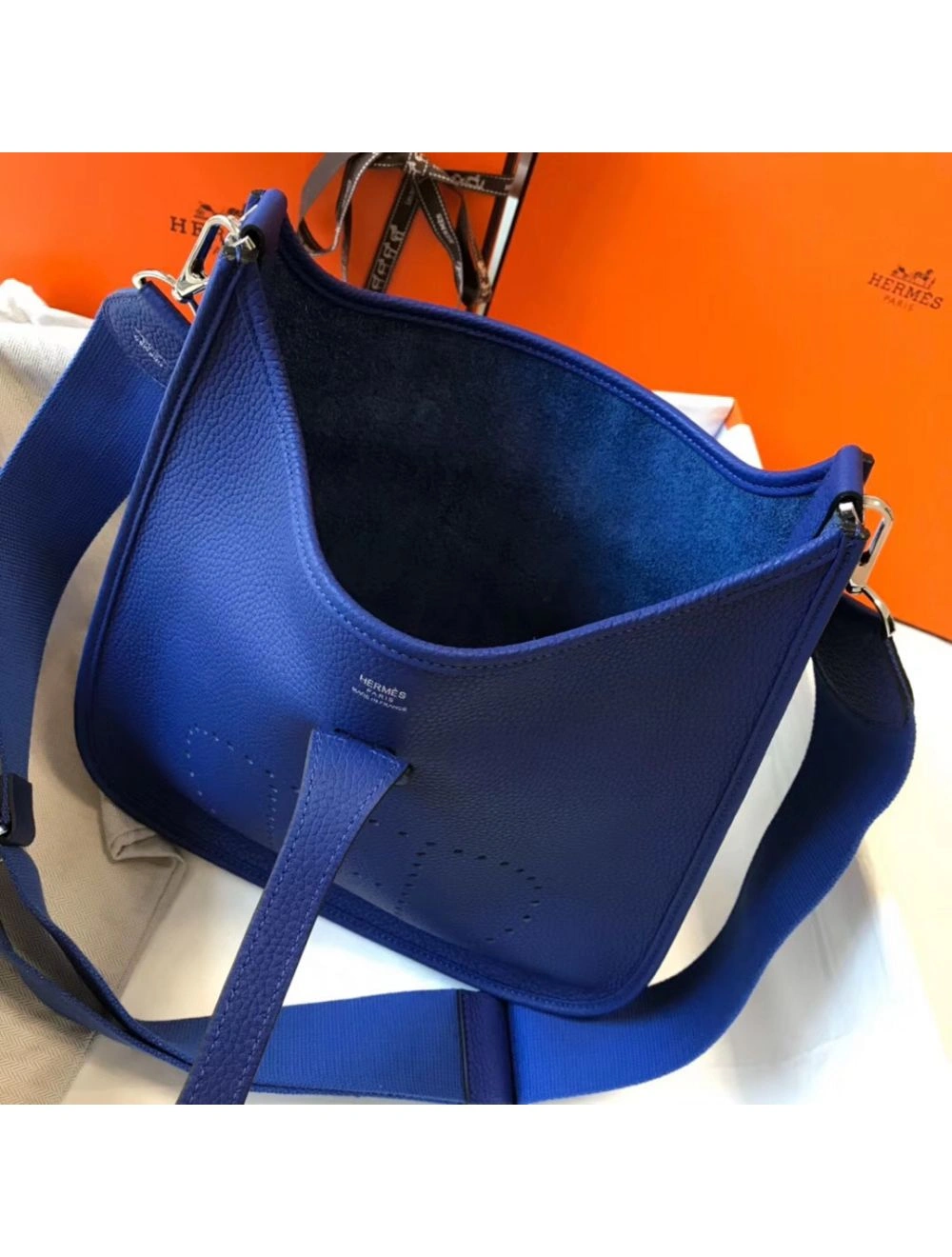Hermes Evelyne III 29 PM Bag In Blue Electric Clemence Leather