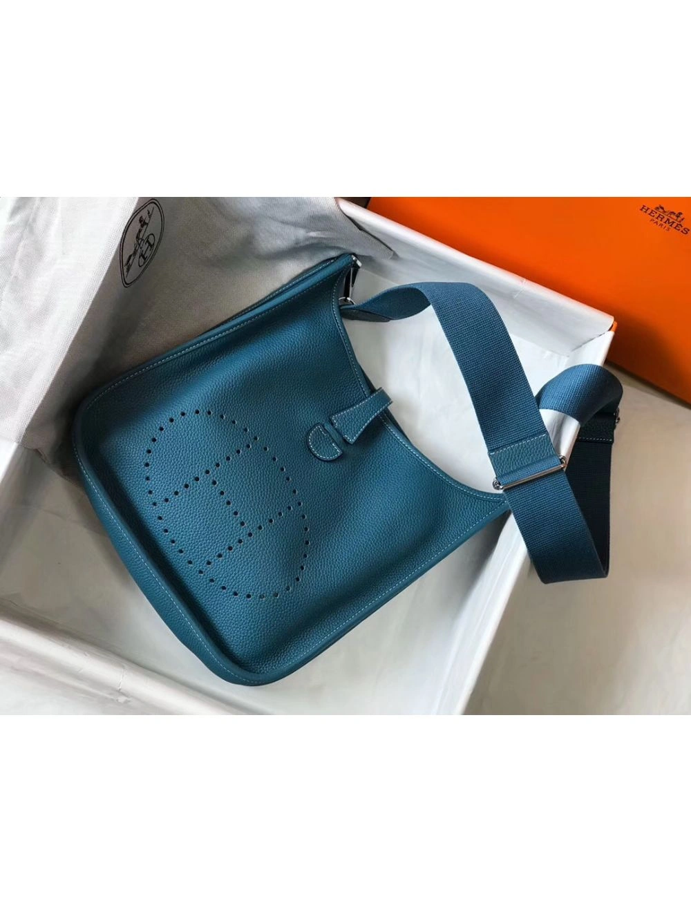 Hermes Evelyne III 29 PM Bag In Blue Jean Clemence Leather