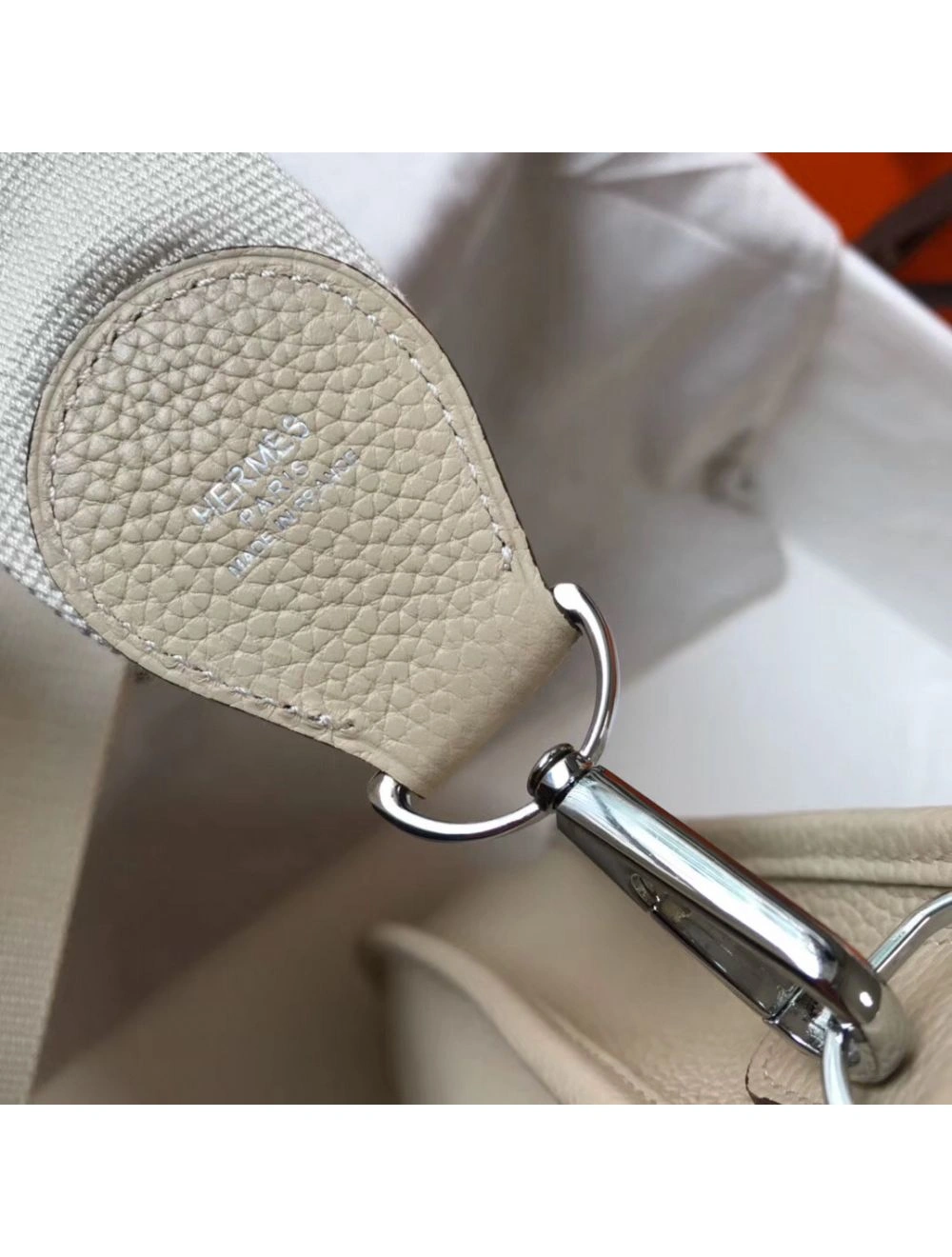 Hermes Evelyne III 29 PM Bag In Craie Clemence Leather