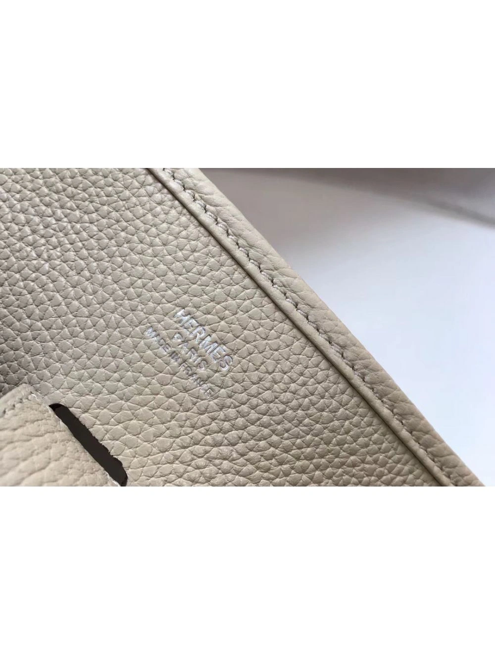 Hermes Evelyne III 29 PM Bag In Craie Clemence Leather