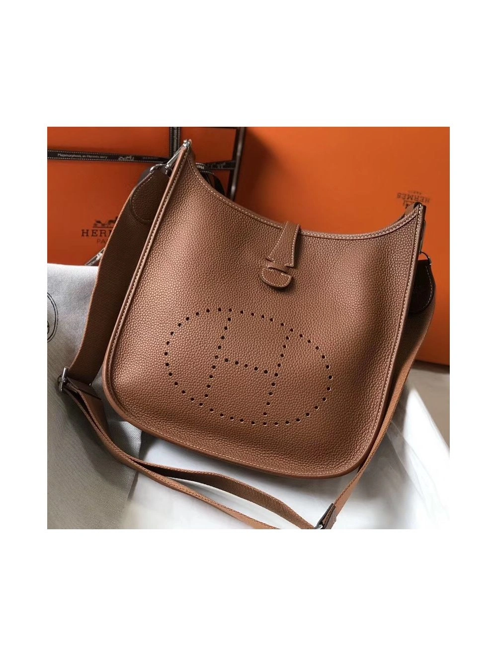 Hermes Evelyne III 29 PM Bag In Gold Clemence Leather