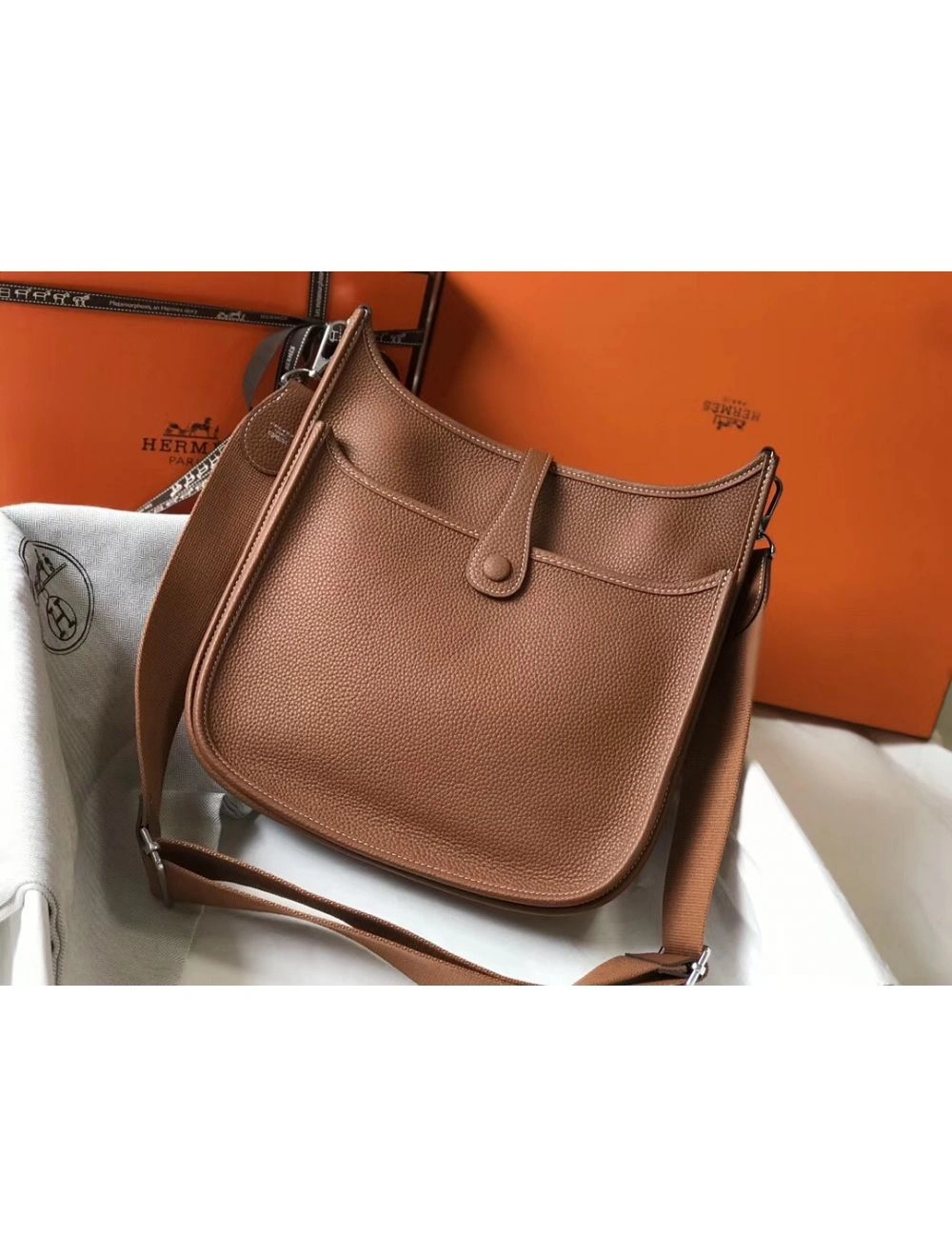 Hermes Evelyne III 29 PM Bag In Gold Clemence Leather