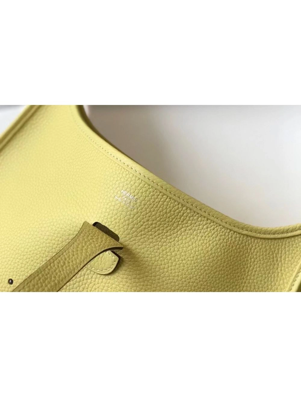 Hermes Evelyne III 29 PM Bag In Jaune Poussin Clemence Leather
