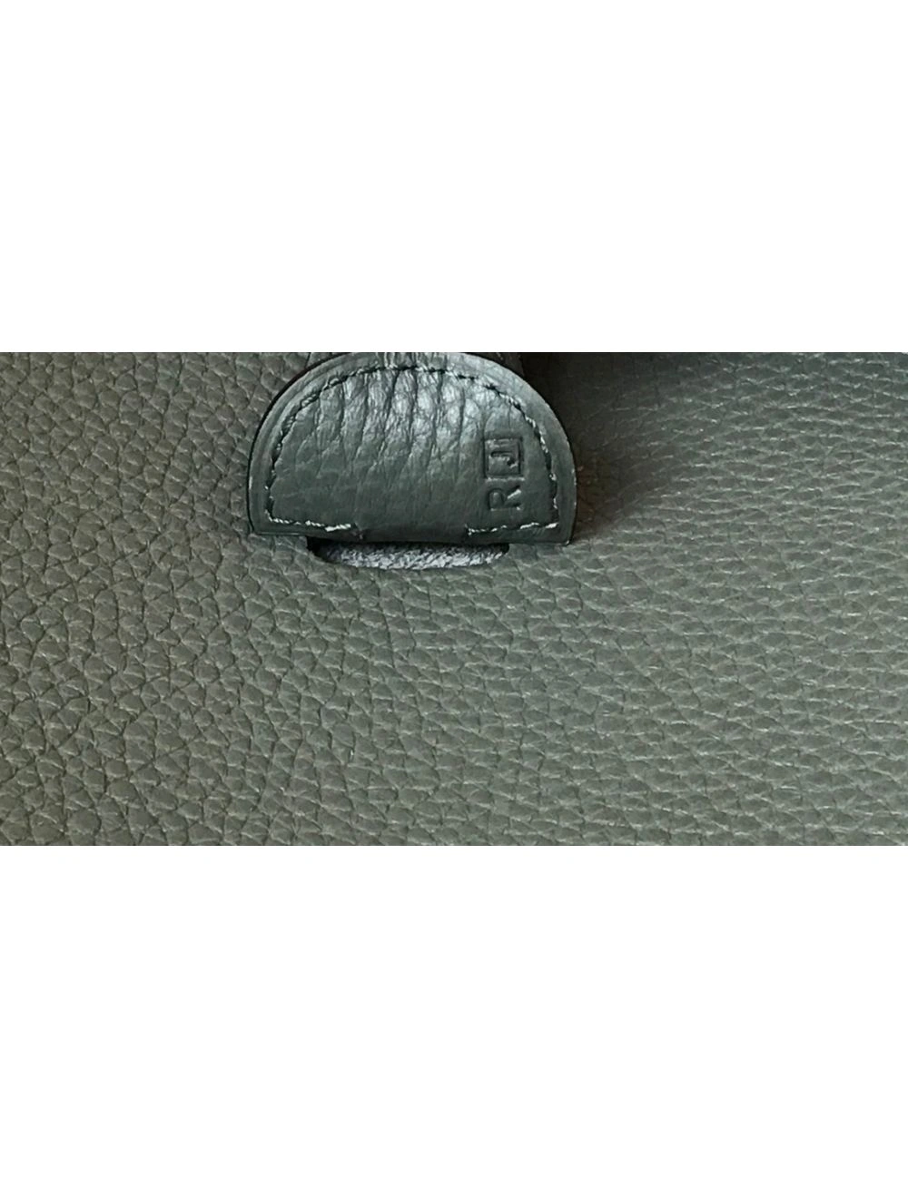 Hermes Evelyne III 29 PM Bag In Vert Amande Clemence Leather