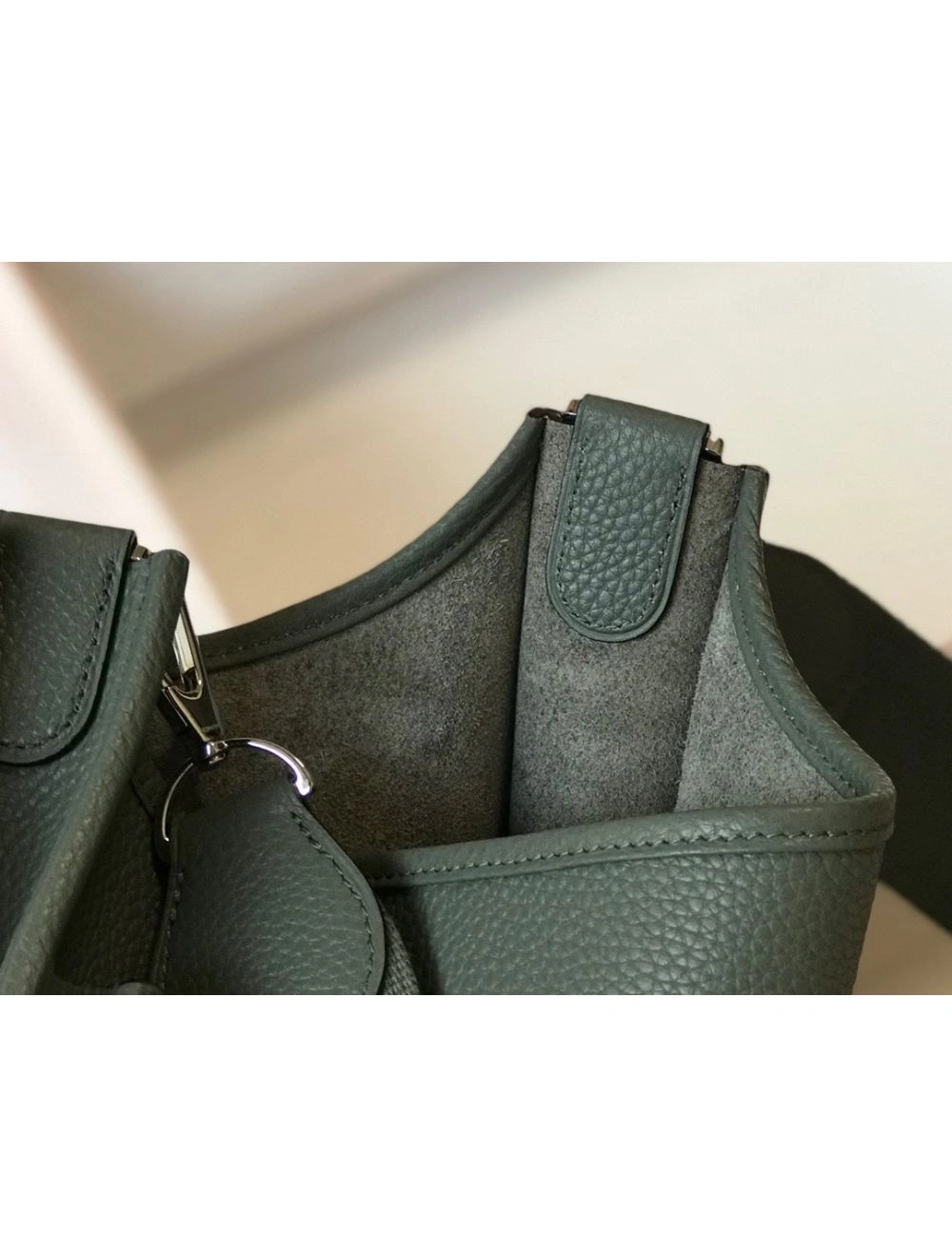 Hermes Evelyne III 29 PM Bag In Vert Amande Clemence Leather