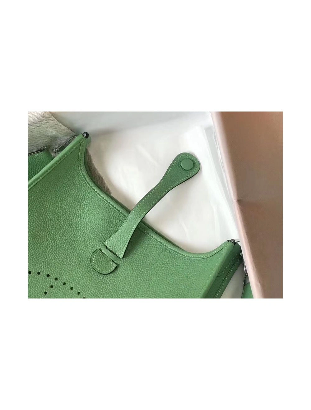 Hermes Evelyne III 29 PM Bag In Vert Criquet Clemence Leather