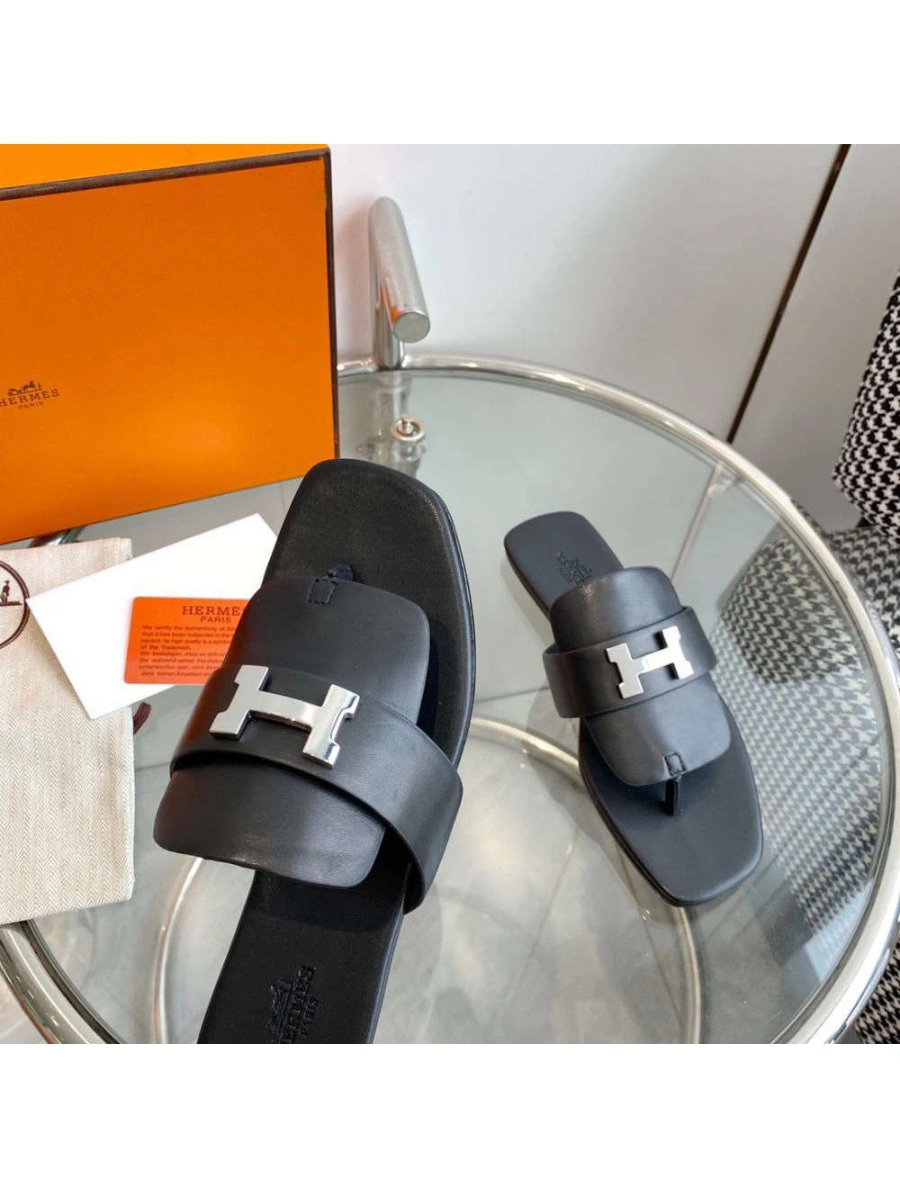 Hermes Galerie Sandals In Black Calfskin