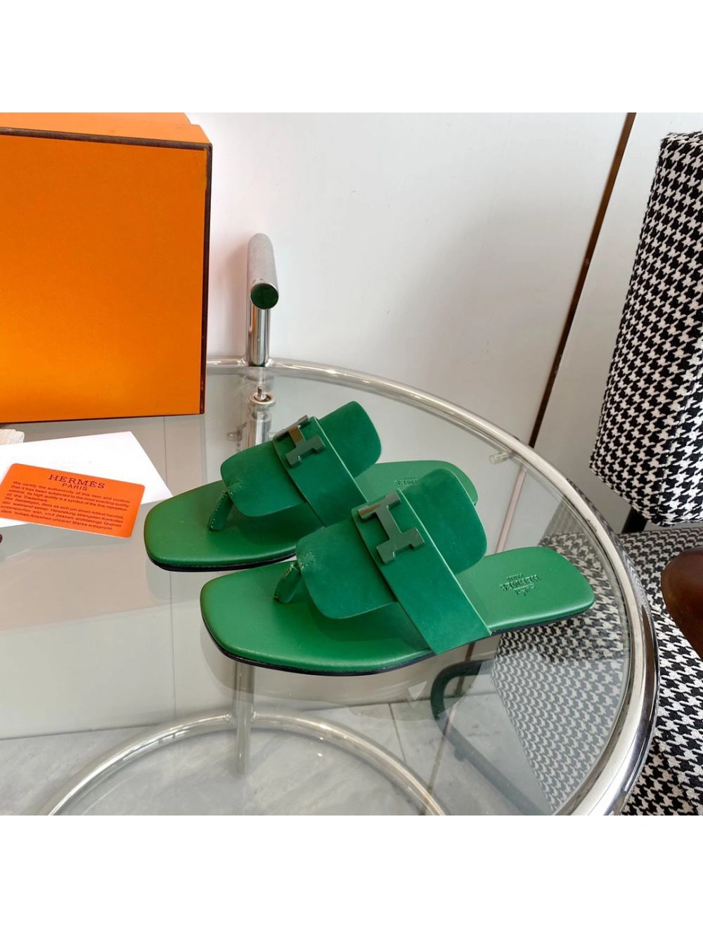 Hermes Galerie Sandals In Green Suede Leather
