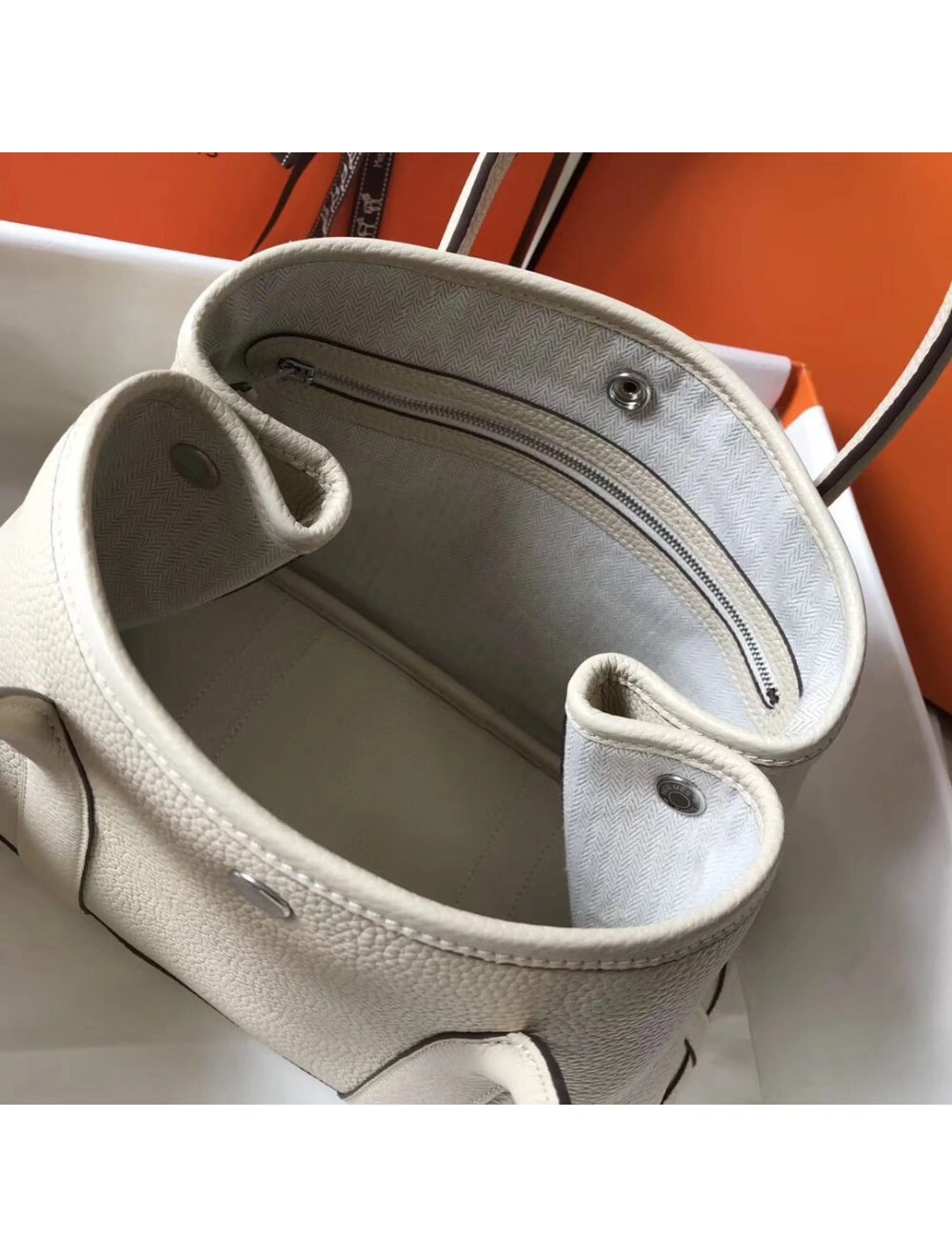 Hermes Garden Party 36 Bag In White Clemence Leather