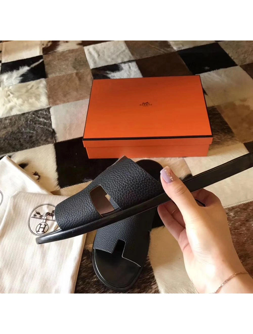 Hermes Izmir Sandals In Black Clemence Leather