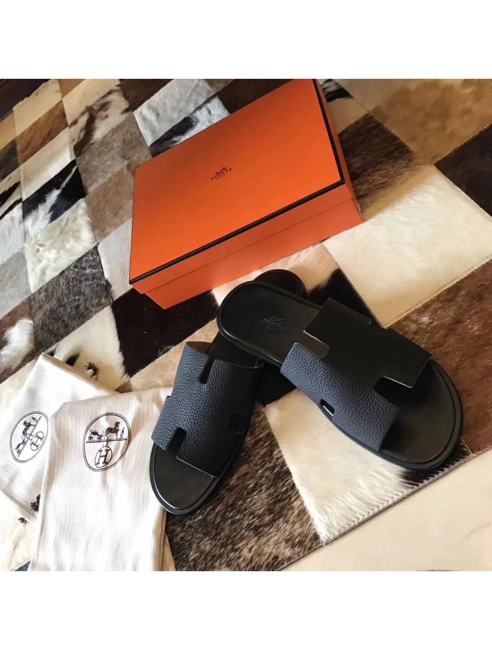 Hermes Izmir Sandals In Black Clemence Leather