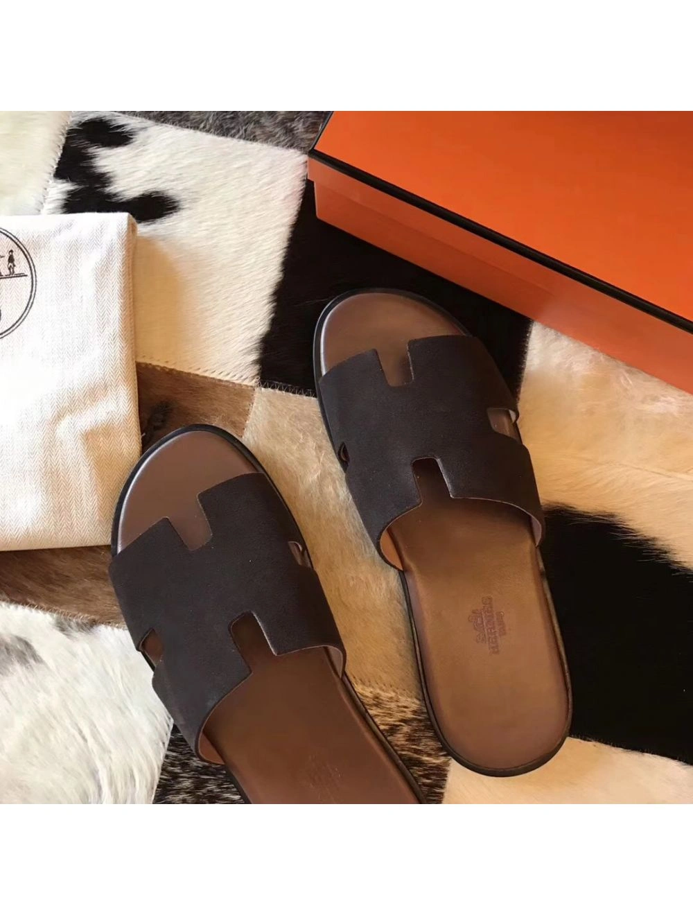 Hermes Izmir Sandals In Chocolate Suede Leather