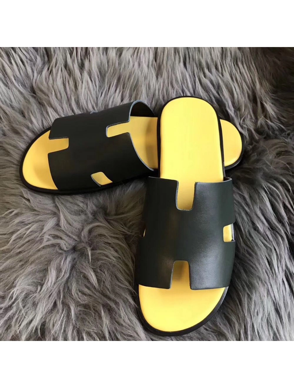 Hermes Izmir Sandals In Dark Green Swift Leather