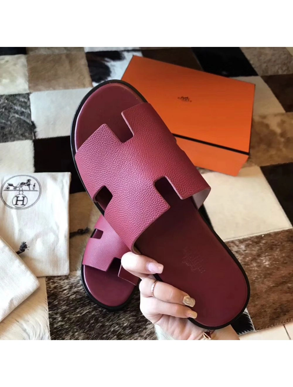 Hermes Izmir Sandals In Fuchsia Epsom Leather