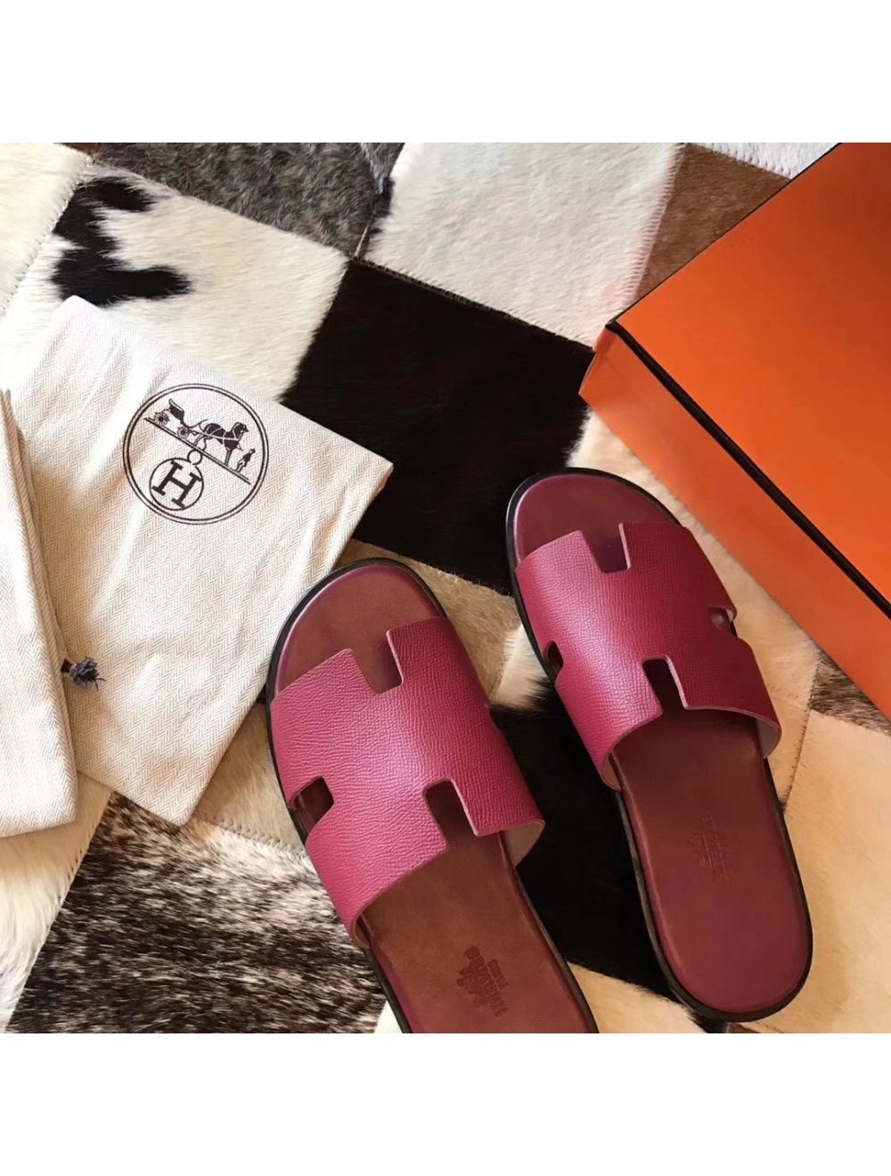 Hermes Izmir Sandals In Fuchsia Epsom Leather