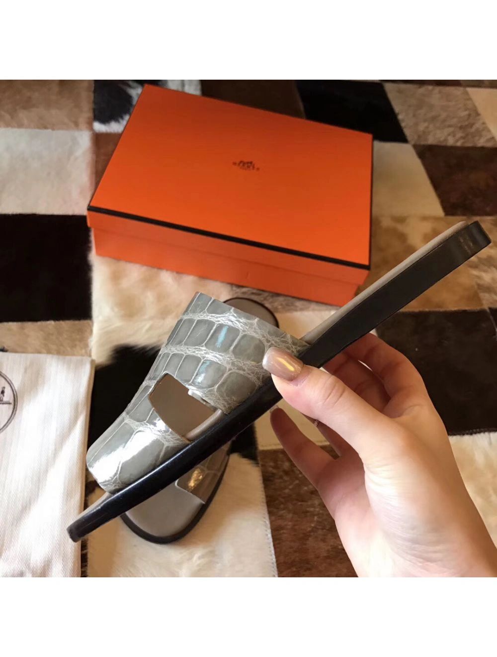 Hermes Izmir Sandals In Grey Shiny Niloticus Crocodile