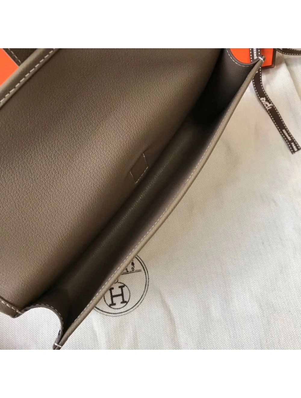 Hermes Jige Elan 29 Clutch In Taupe Grey Epsom Leather