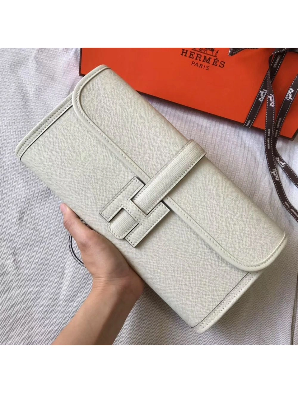 Hermes Jige Elan 29 Clutch In White Epsom Leather