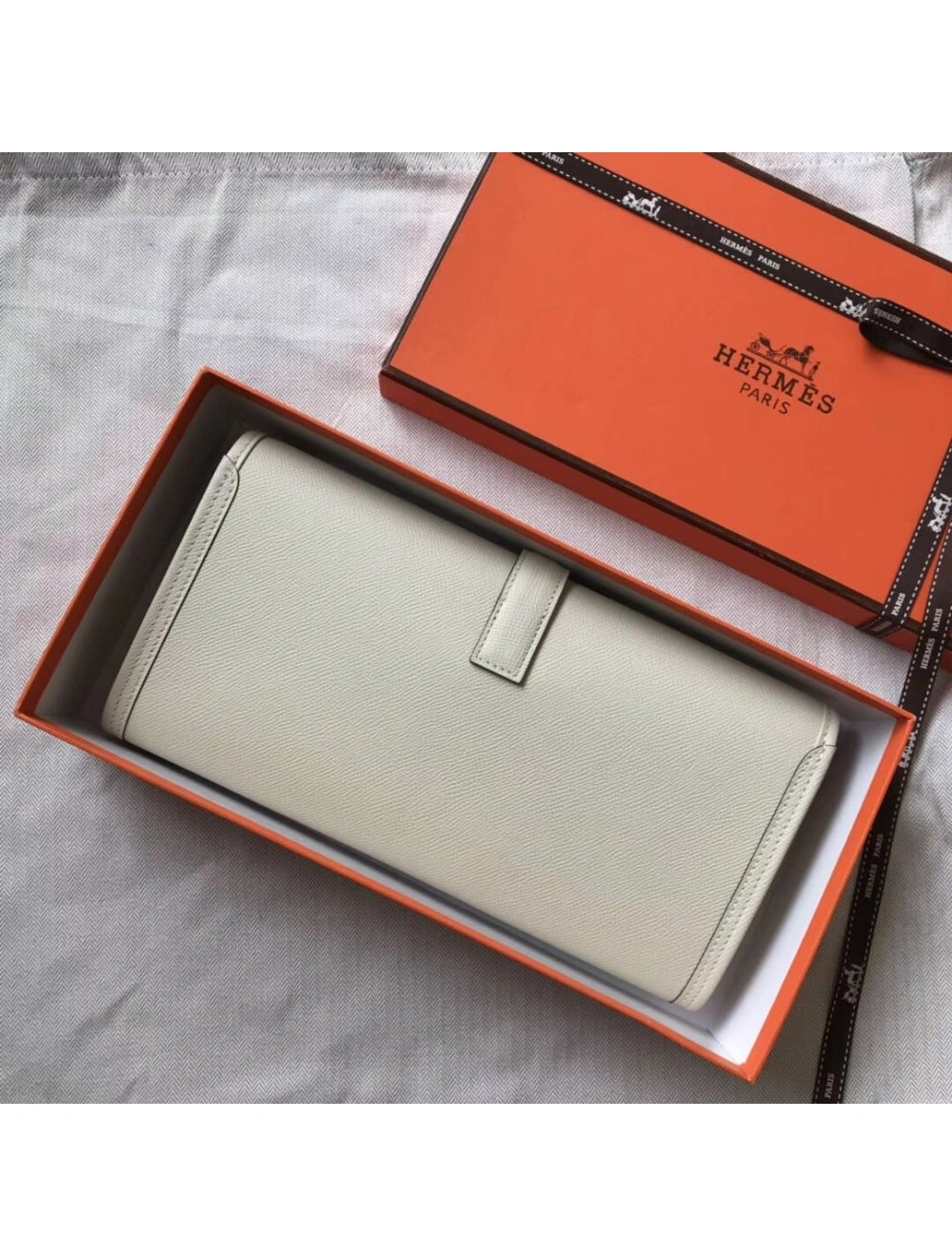 Hermes Jige Elan 29 Clutch In White Epsom Leather