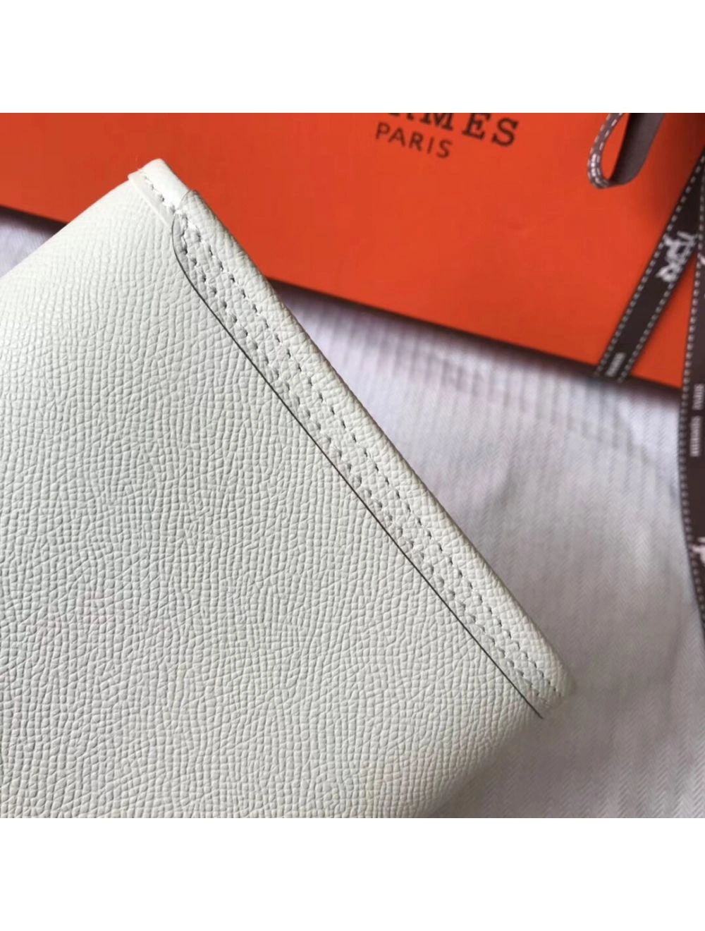 Hermes Jige Elan 29 Clutch In White Epsom Leather