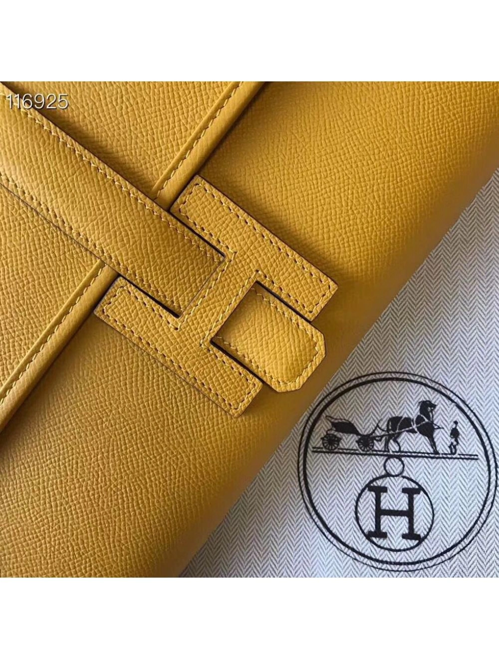 Hermes Jige Elan 29 Clutch In Yellow Epsom Leather
