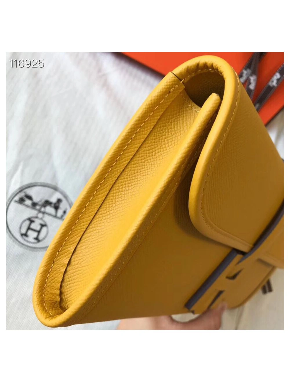 Hermes Jige Elan 29 Clutch In Yellow Epsom Leather