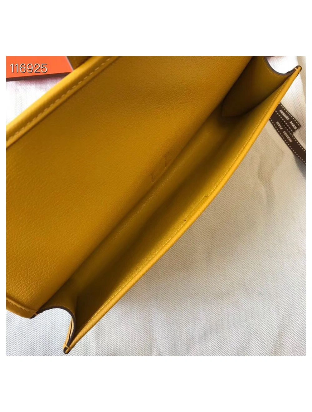 Hermes Jige Elan 29 Clutch In Yellow Epsom Leather