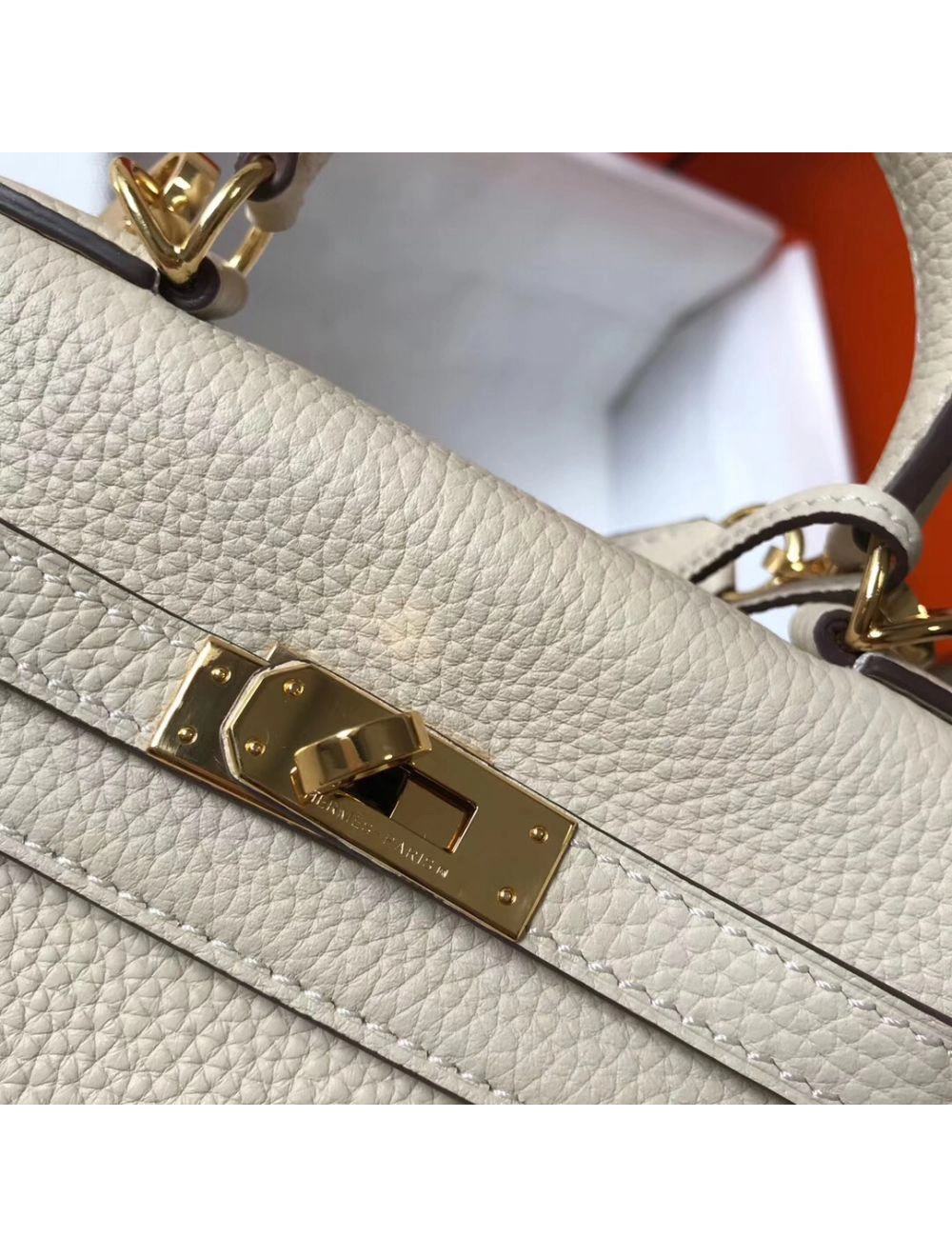 Hermes Kelly 20cm Bag In Craie Clemence Leather GHW