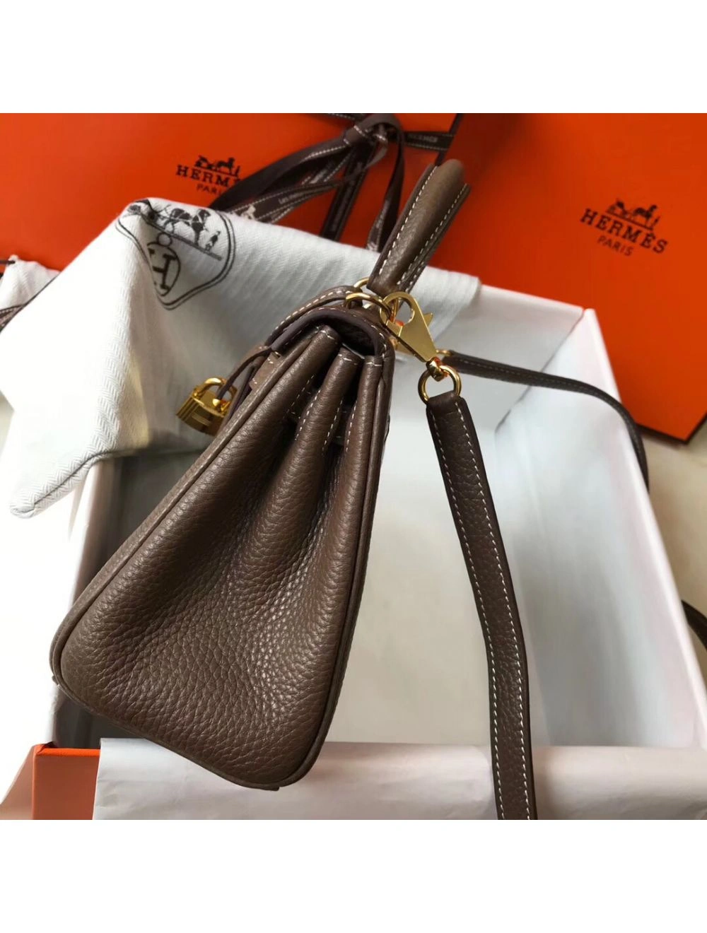 Hermes Kelly 20cm Bag In Taupe Clemence Leather GHW