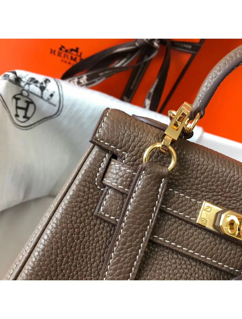 Hermes Kelly 20cm Bag In Taupe Clemence Leather GHW