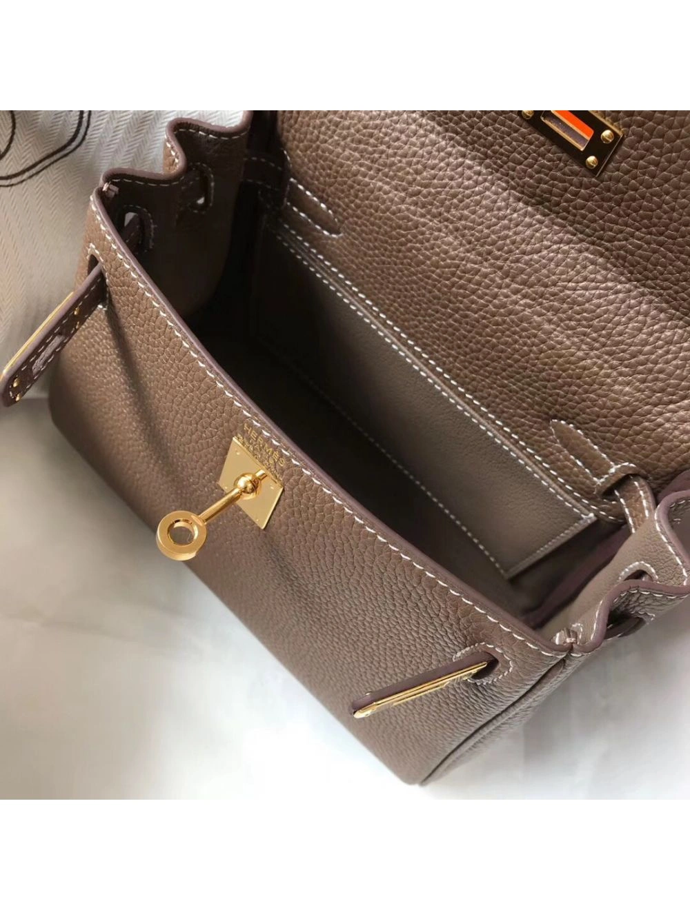 Hermes Kelly 20cm Bag In Taupe Clemence Leather GHW