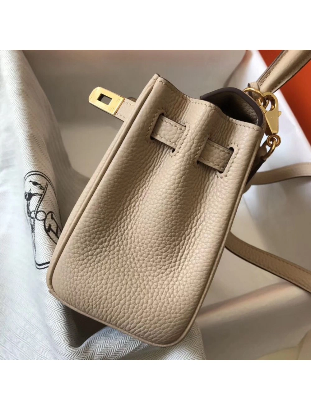 Hermes Kelly 20cm Bag In Trench Clemence Leather GHW