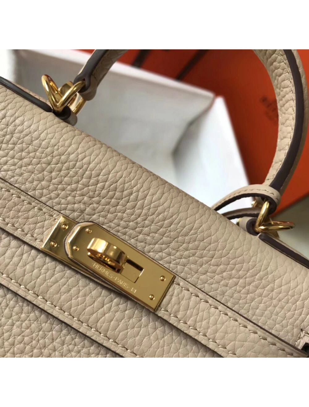 Hermes Kelly 20cm Bag In Trench Clemence Leather GHW