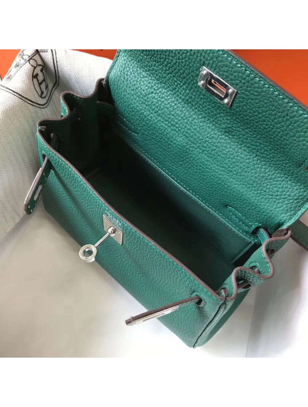 Hermes Kelly 20cm Bag In Vert Vertigo Clemence Leather PHW