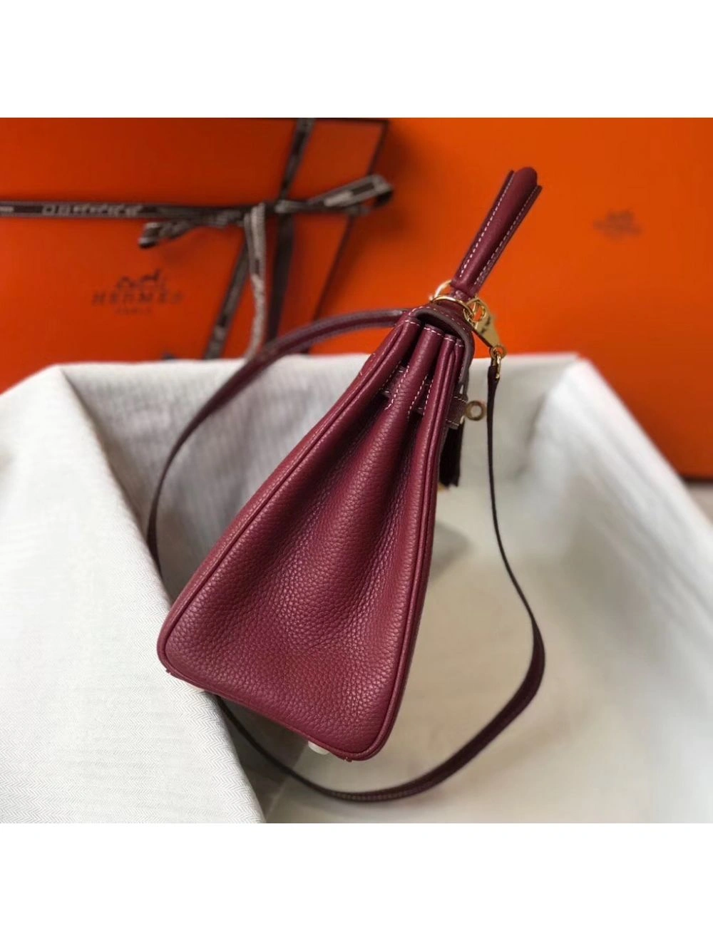 Hermes Kelly 25cm Retourne Bag In Bordeaux Clemence Leather