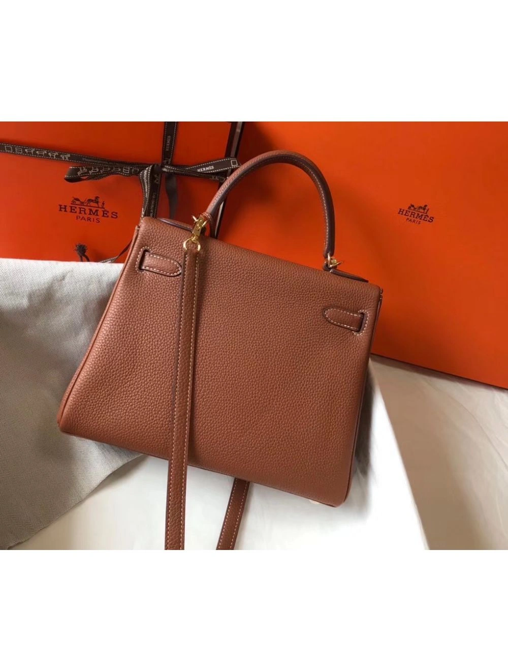 Hermes Kelly 25cm Retourne Bag In Gold Clemence Leather